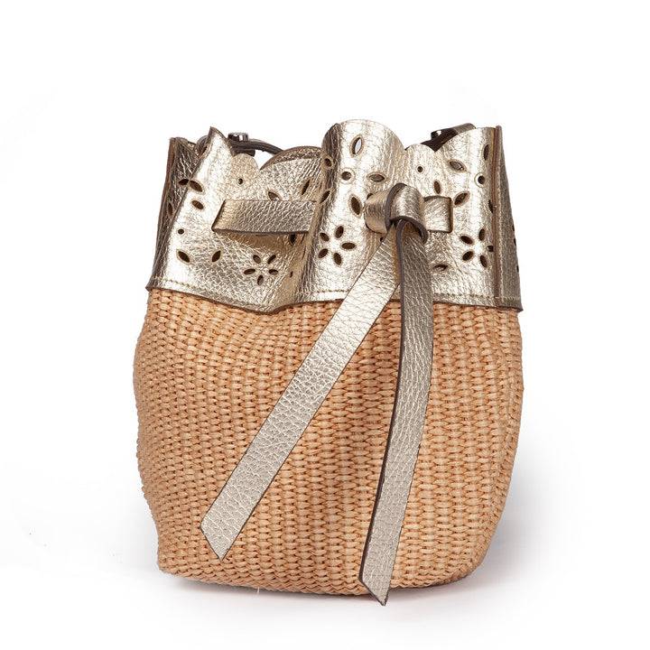 Roberta Gandolfi Diletta Mini Bucket in rafia con balza in pelle laserata con tracolla staccabile Offerte