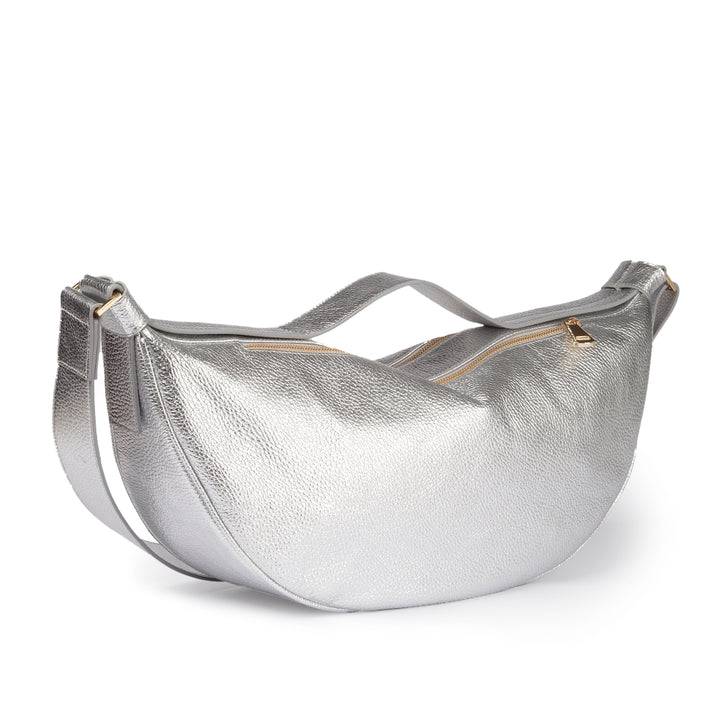 Roberta Gandolfi Micol Banana cross body in vitello martellato metal con tracolla regolabile Vendita Economica