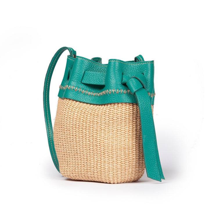 Roberta Gandolfi Ambra mini bucket in rafia e pelle martellata Acquista Ora