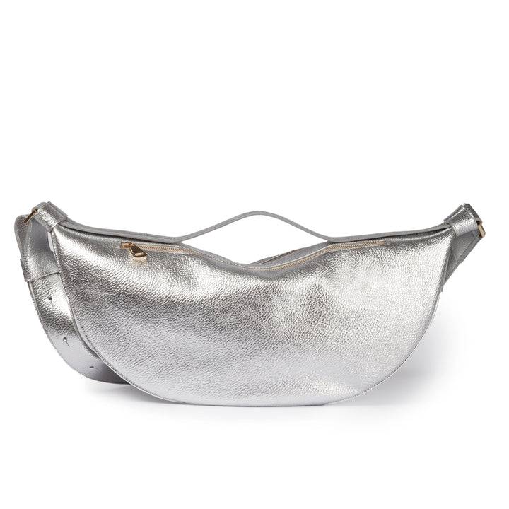 Roberta Gandolfi Micol Banana cross body in vitello martellato metal con tracolla regolabile Smaltimento dello stoccaggio