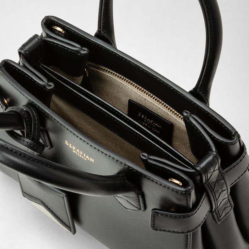 Serapian Mini meline' handbag in seta leather black Vendita Calda