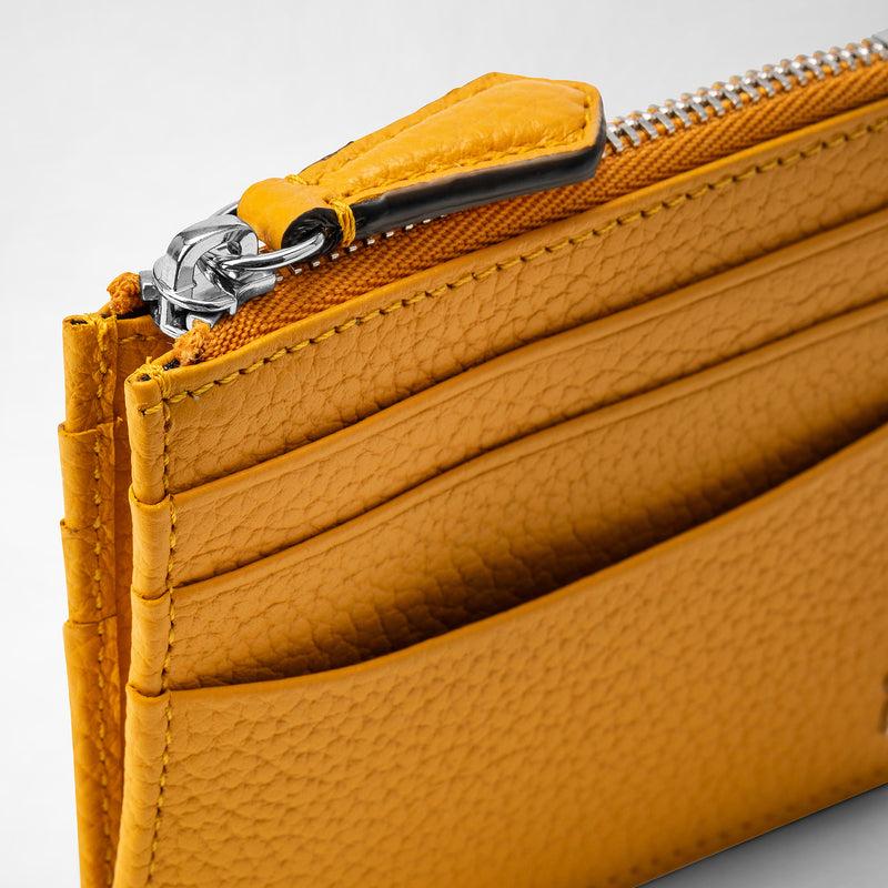 Serapian Zip card case in cachemire leather ochre In Vendita