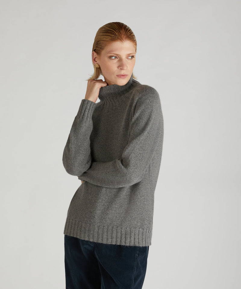 Slowear Dolcevita regular fit in lana e Angora In Linea