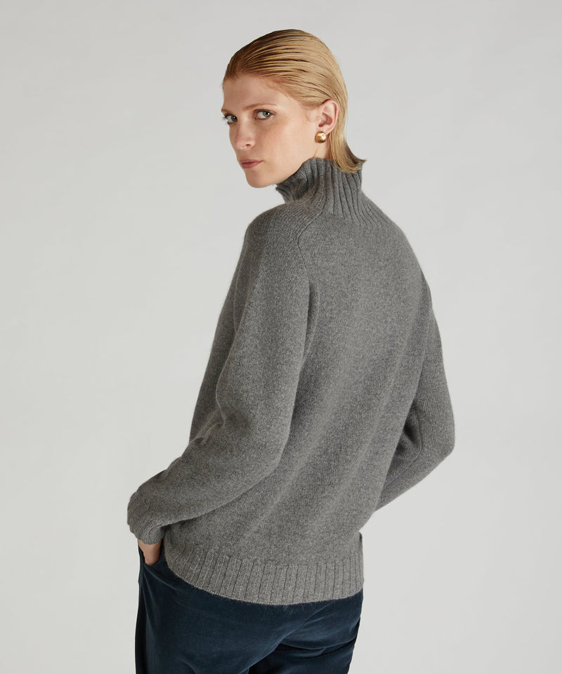 Slowear Dolcevita regular fit in lana e Angora In Linea