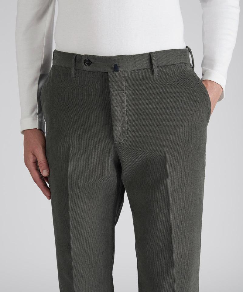 Slowear Pantalone regular fit in velluto a coste Acquista Ora