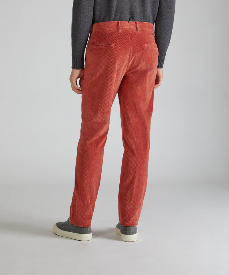 Slowear Pantalone slim fit in velluto 2025