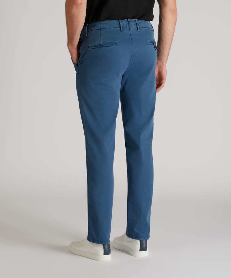 Slowear Pantalone slim fit in gabardina stretch certificata Italy