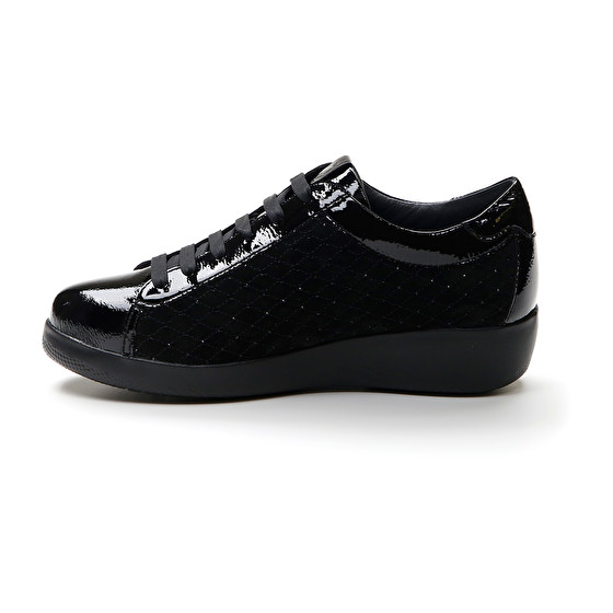 Stonefly PASEO IV 35 PATENT LTH/VELOUR Acquista Ora