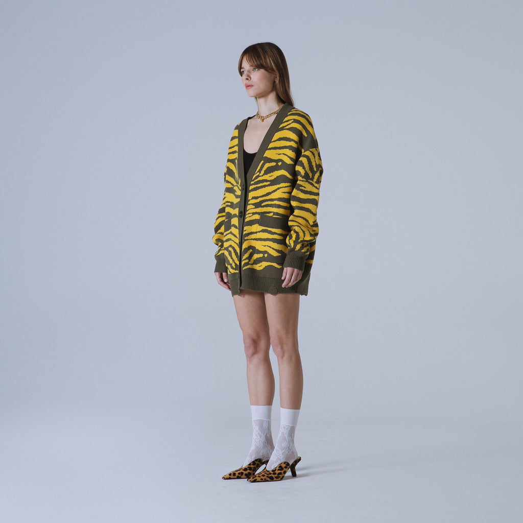 Sveta Milano Cardigan lungo jacquard Georgia in verde e giallo Sottocosto