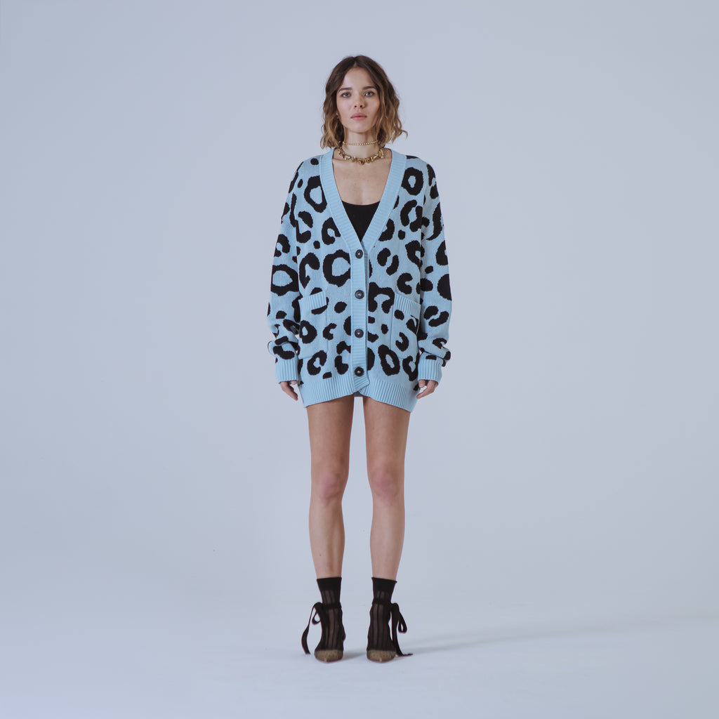 Sveta Milano Cardigan lungo jacquard Georgia in azzurro e nero Convenienza