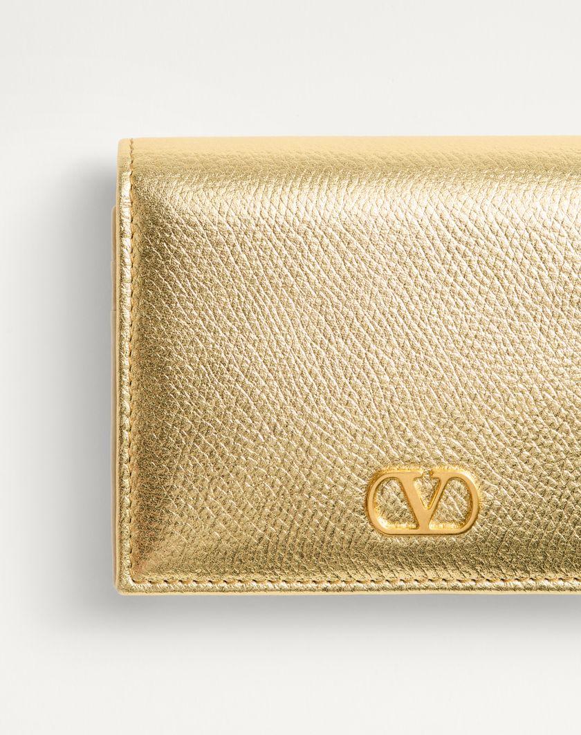 Valentino Handbags Portafoglio Vlogo Signature In Vitello Granato Laminato per Donna in Antique Brass | Valentino IT Convenienza