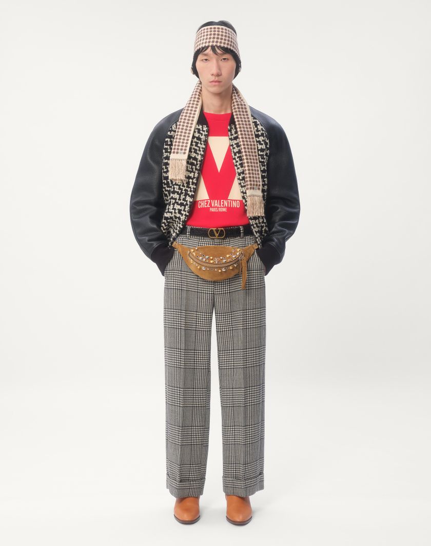 Valentino Handbags Bomber In Tweed Di Lana Con Patch Chez Valentino per Uomo in Avorio/nero | Valentino IT In Saldo