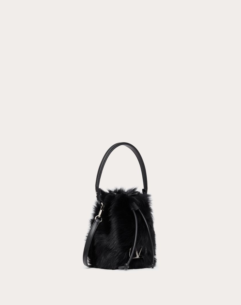 Valentino Handbags Mini Borsa A Secchiello Vlogo Signature In Montone per Donna in Nero | Valentino IT Shopping Online