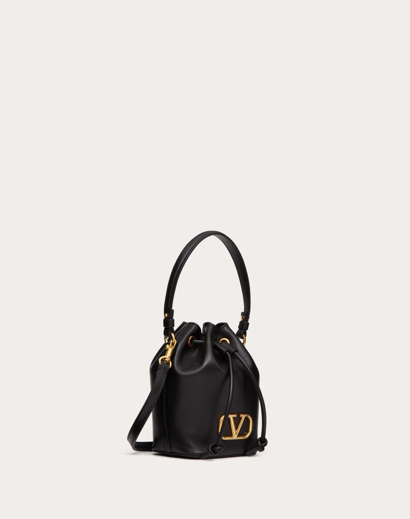 Valentino Handbags Mini Borsa A Secchiello Vlogo Signature In Nappa per Donna in Nero | Valentino IT Negozi Online
