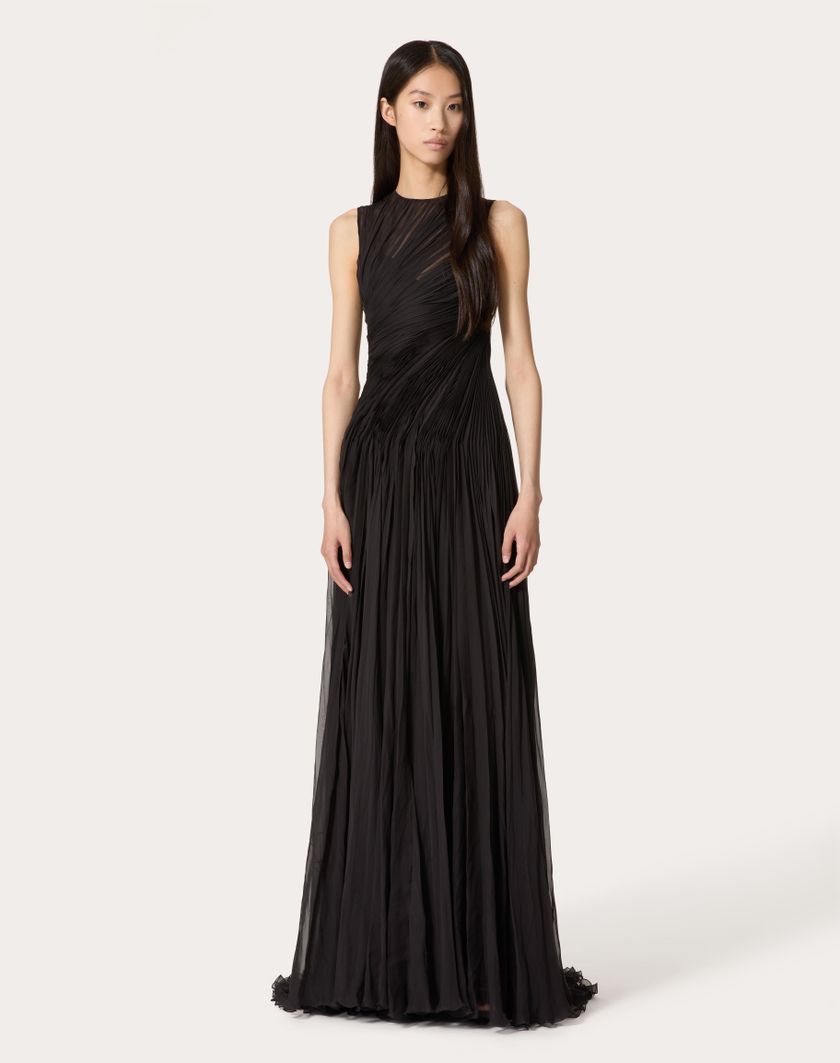 Valentino Handbags Gown In Chiffon per Donna in Nero | Valentino IT Convenienza