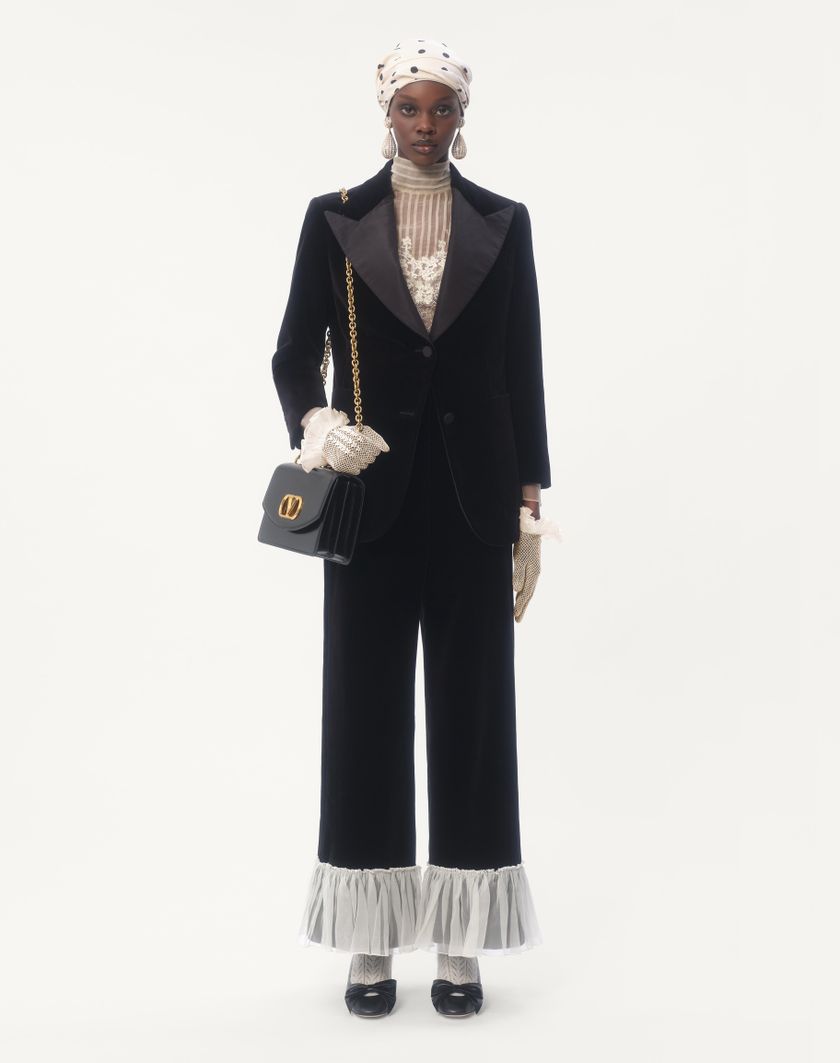 Valentino Handbags Blazer In Velluto per Donna in Nero | Valentino IT Sostegno trimestrale