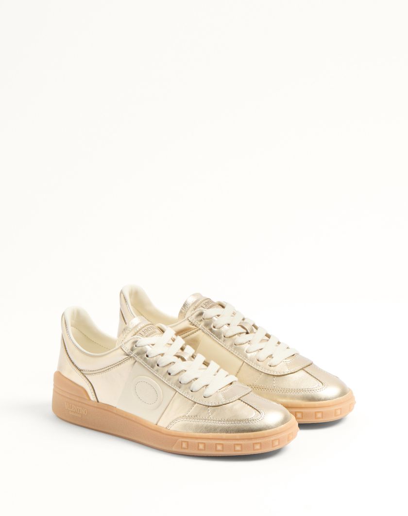 Valentino Handbags Sneaker Upvillage In Vitello Laminato Con Banda In Vitello Nappato per Donna in Bianco/platino | Valentino IT Super Saving Price