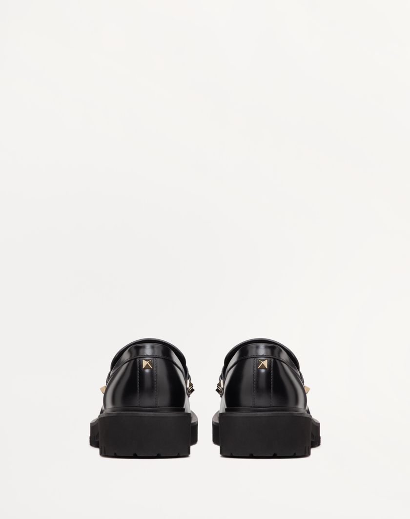Valentino Handbags Mocassino Rockstud In Vitello per Donna in Nero | Valentino IT In vendita
