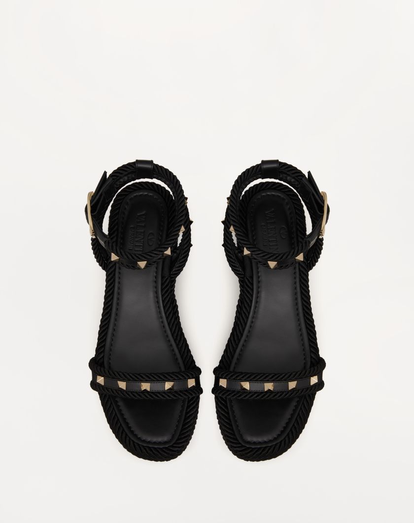 Valentino Handbags Sandalo Flatform Rockstud In Vitello 45mm per Donna in Nero | Valentino IT Affare Del Giorno