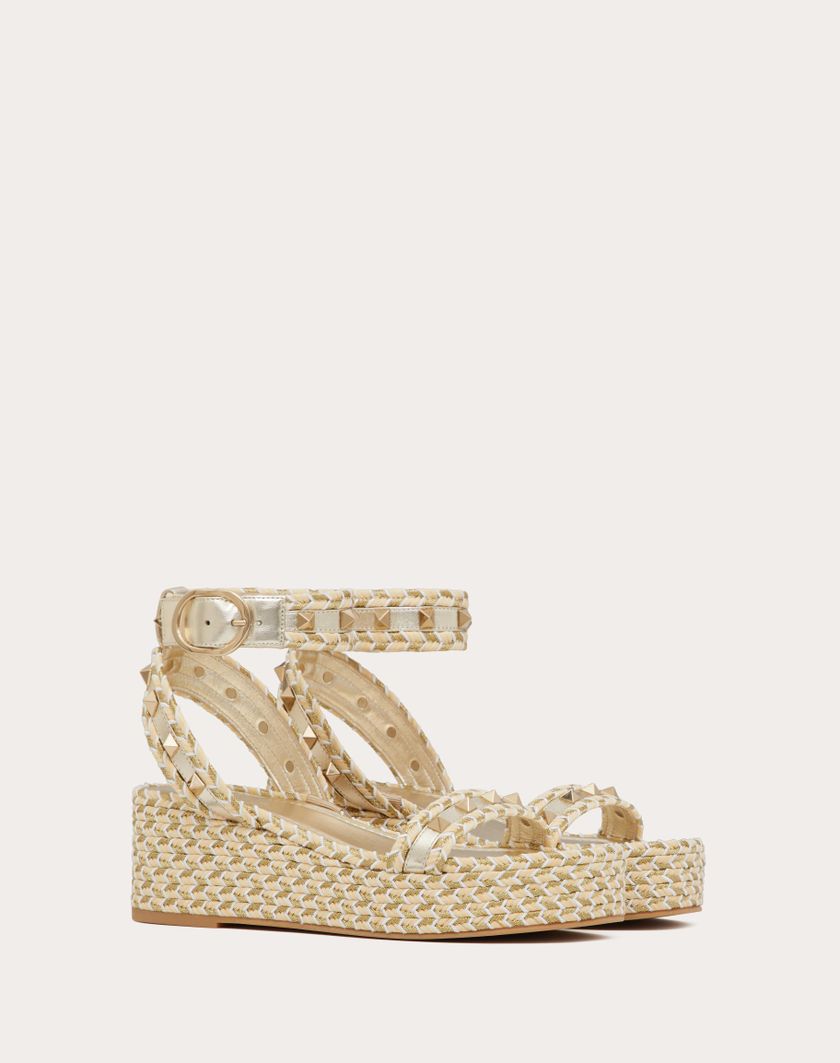 Valentino Handbags Sandalo Flatform Rockstud In Nappa Laminata 45mm per Donna in Naturale/avorio/oro/platino | Valentino IT Prezzo Ridotto