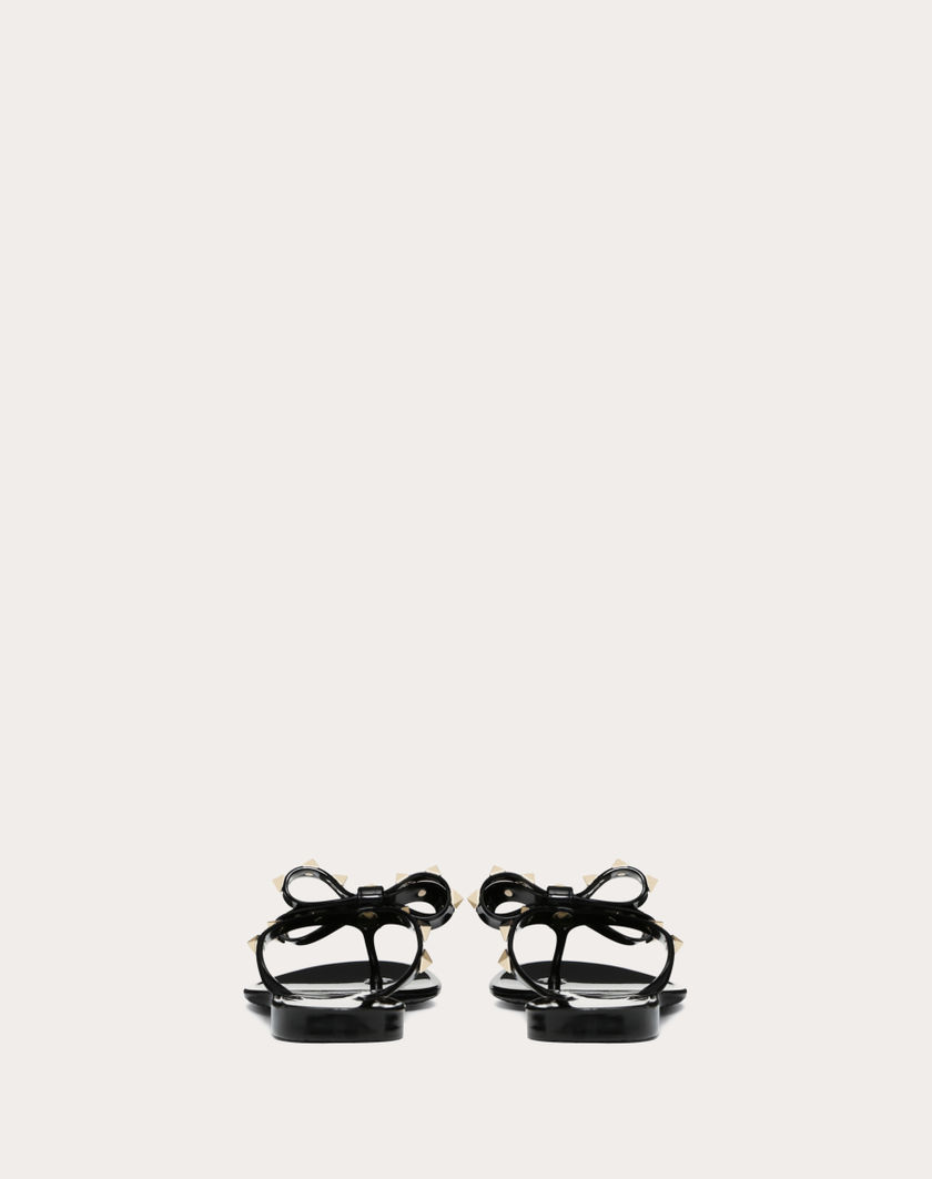Valentino Handbags Infradito Rockstud In Gomma per Donna in Poudre | Valentino IT Outlet