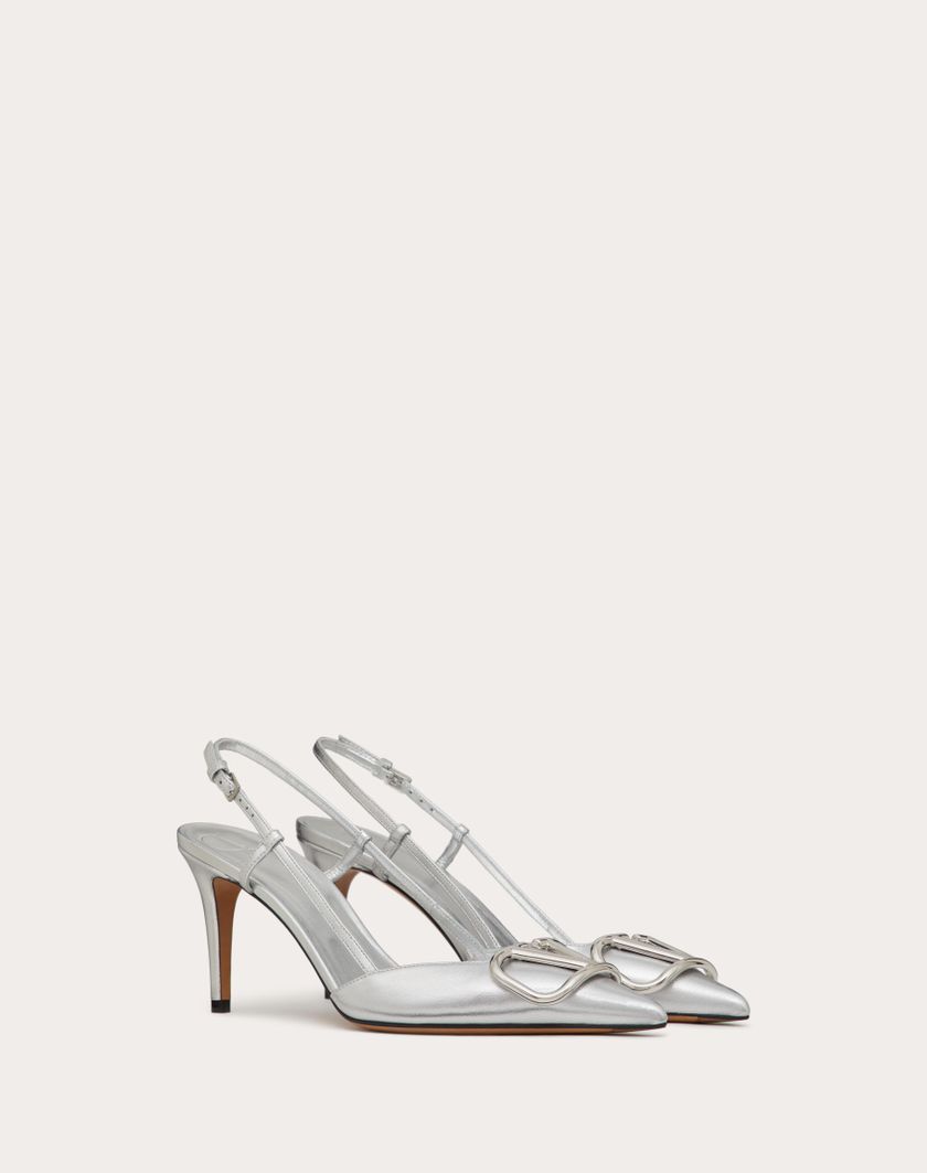 Valentino Handbags Décolleté Slingback Vlogo Signature In Nappa Laminata 80mm per Donna in Silver | Valentino IT Shopping online