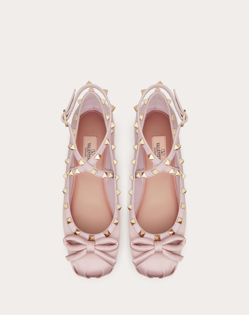 Valentino Handbags Ballerina Rockstud In Raso per Donna in Water Lilac | Valentino IT Ultimo giorno