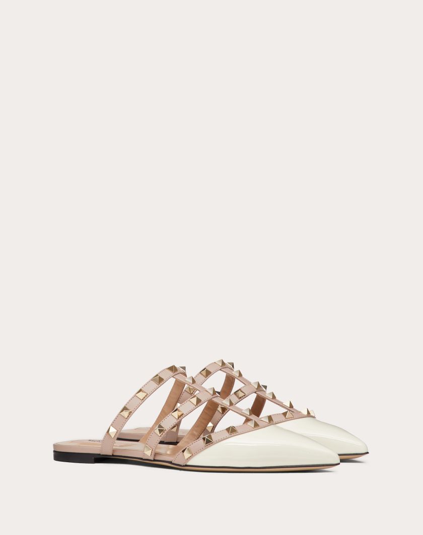 Valentino Handbags Mule Rockstud In Vernice per Donna in Avorio/poudre | Valentino IT Discount Store per i nuovi prodotti