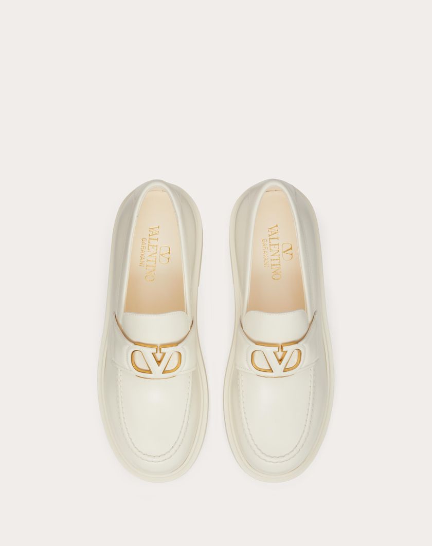 Valentino Handbags Mocassino Vlogo Signature In Vitello per Donna in Avorio | Valentino IT Duty-free