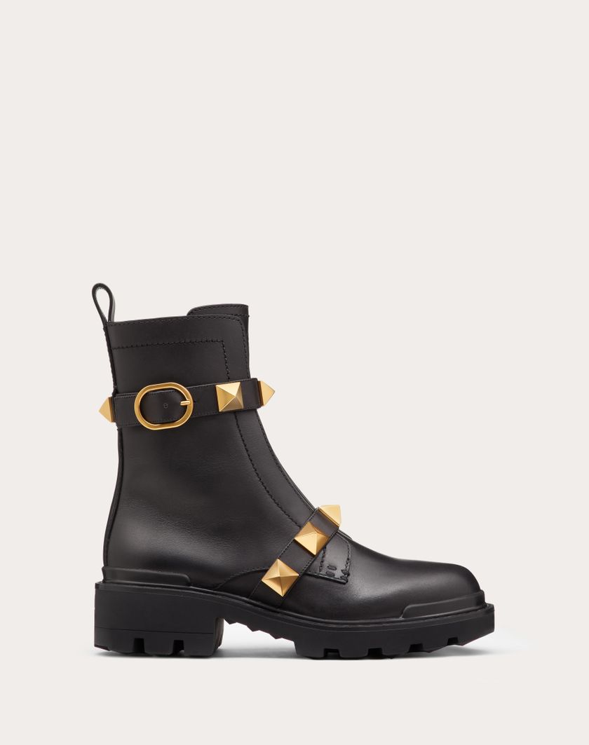 Valentino Handbags Combat Boot Roman Stud In Vitello 40mm per Donna in Nero | Valentino IT Negozi Online