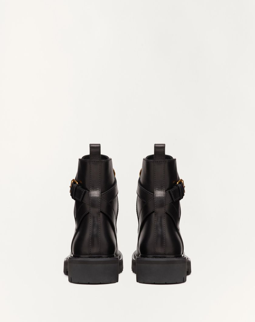 Valentino Handbags Combat Boot Vlogo Signature In Vitello 35mm per Donna in Nero | Valentino IT Consegna Veloce