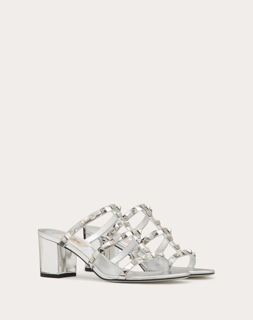 Valentino Handbags Sandalo Slider Rockstud In Specchio 60mm per Donna in Argento | Valentino IT Novità