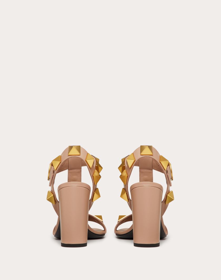 Valentino Handbags Sandalo Roman Stud In Vitello 90mm per Donna in Rose Cannelle | Valentino IT Saldi Di Fabbrica