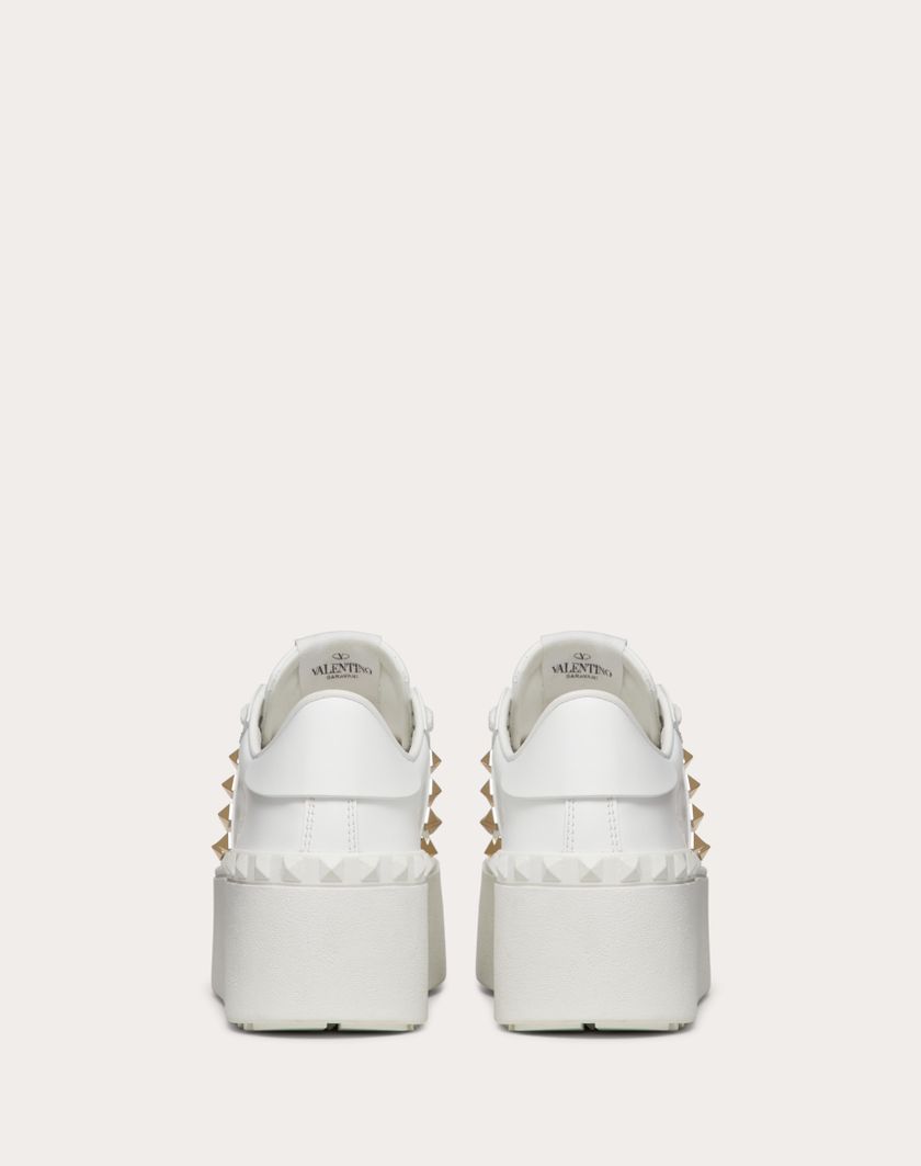 Valentino Handbags Sneaker Flatform Rockstud Untitled In Vitello per Donna in Bianco | Valentino IT Prezzo di fabbrica