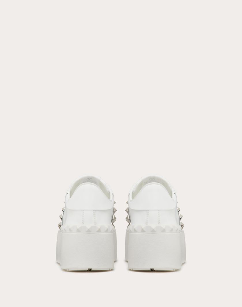 Valentino Handbags Sneaker Flatform Rockstud Untitled In Vitello Con Banda Metallizzata effetto Craquelé per Donna in Bianco/silver | Valentino IT Grande vendita