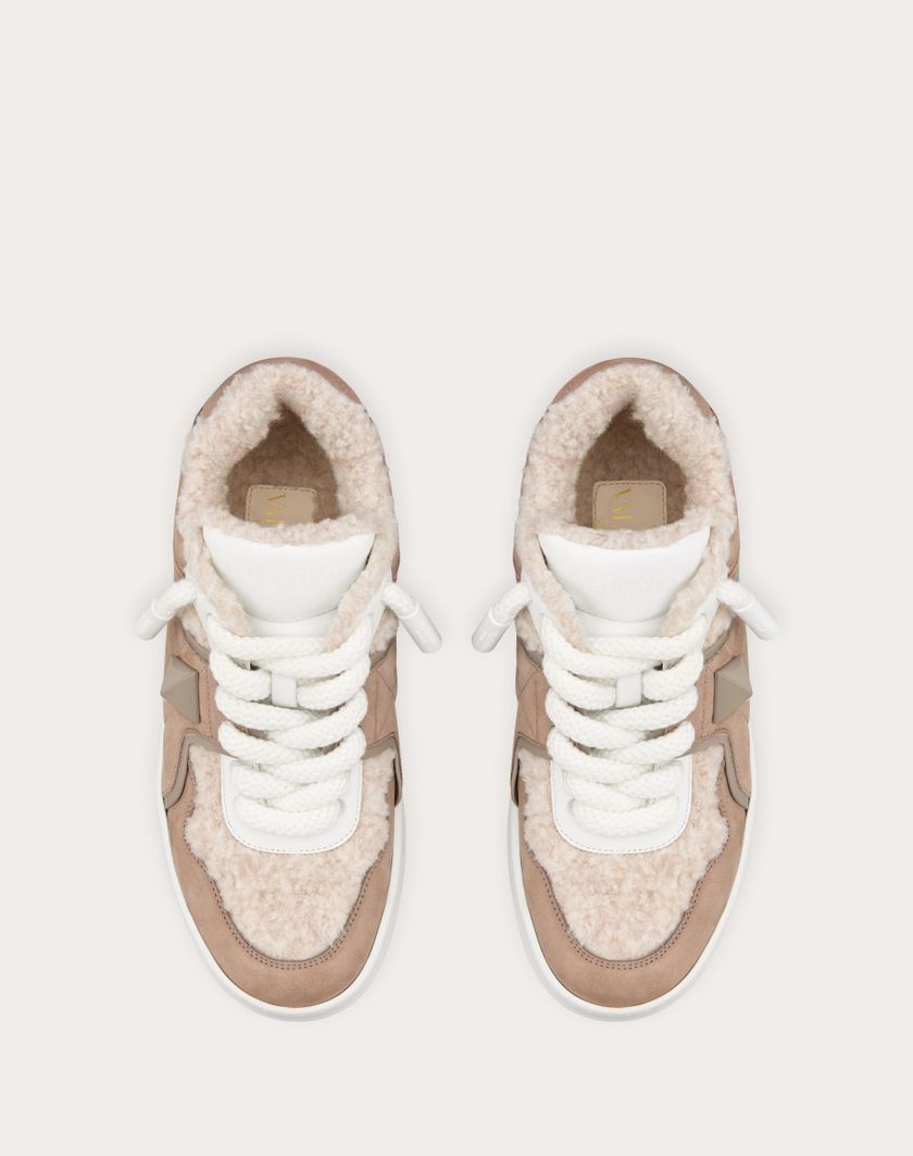 Valentino Handbags Sneaker One Stud Xl In Nabuk E Lana per Donna in Beige/naturale/bianco | Valentino IT Offerta Giorno del Papà