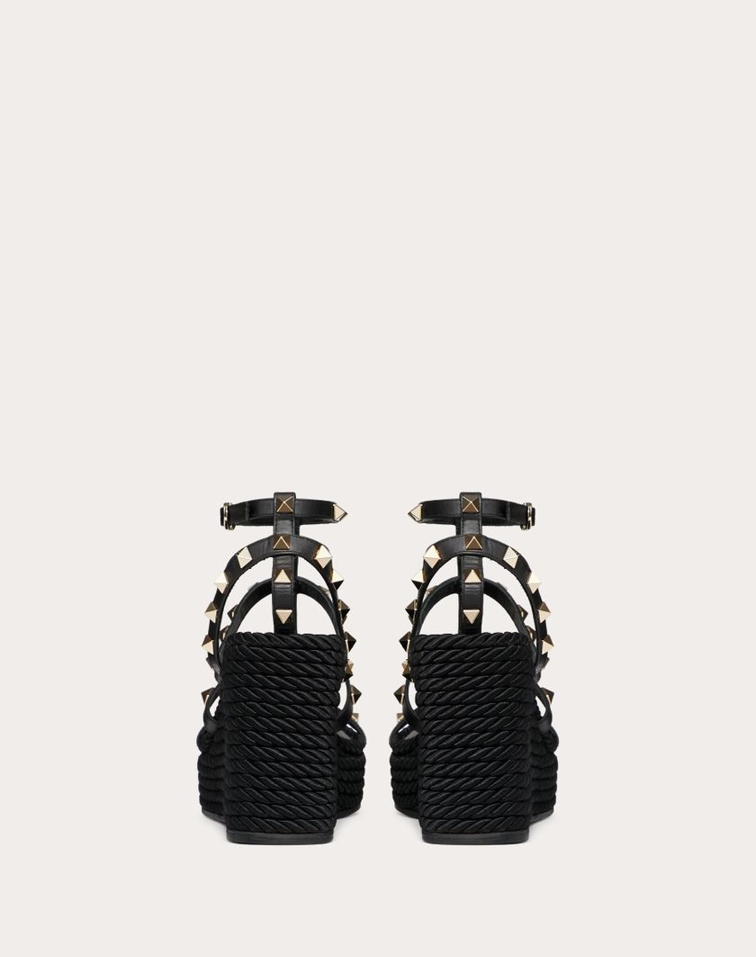 Valentino Handbags Sandalo Zeppa Rockstud Con Cinturini In Vitello 95mm per Donna in Nero | Valentino IT Offerte esclusive