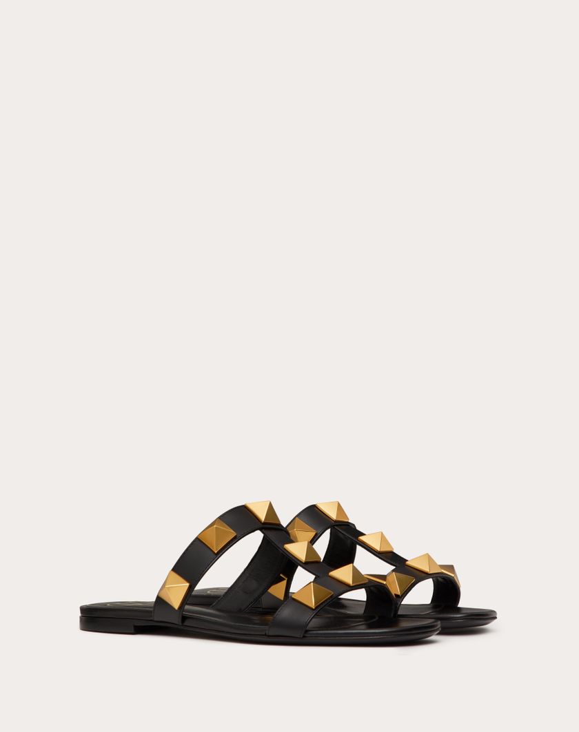 Valentino Handbags Sandalo Slide Basso Roman Stud In Vitello per Donna in Nero | Valentino IT Offerte giornaliere