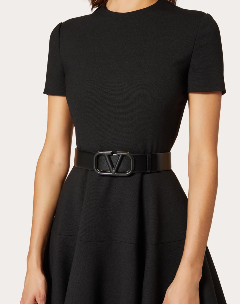 Valentino Handbags Cintura Vlogo Signature In Vitello Lucido 40mm per Donna in Nero | Valentino IT Online