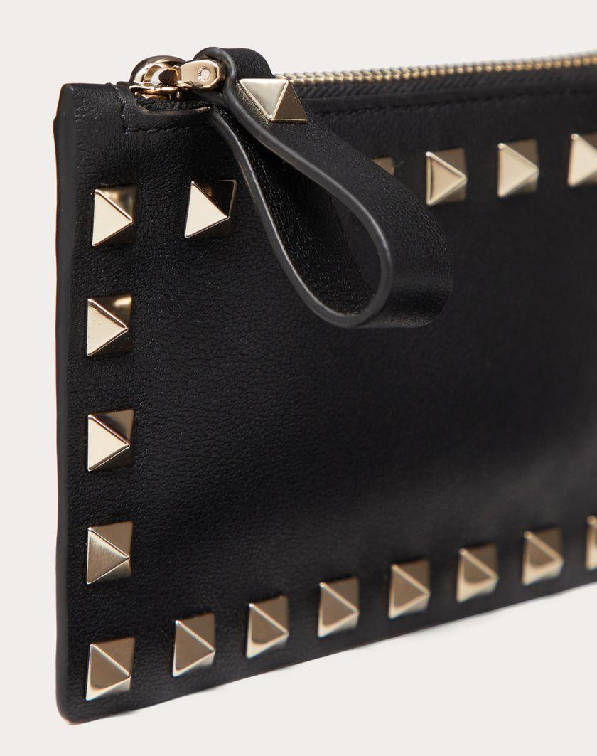 Valentino Handbags Portacarte Con Zip Rockstud In Vitello per Donna in Poudre | Valentino IT ACQUISTA ORA
