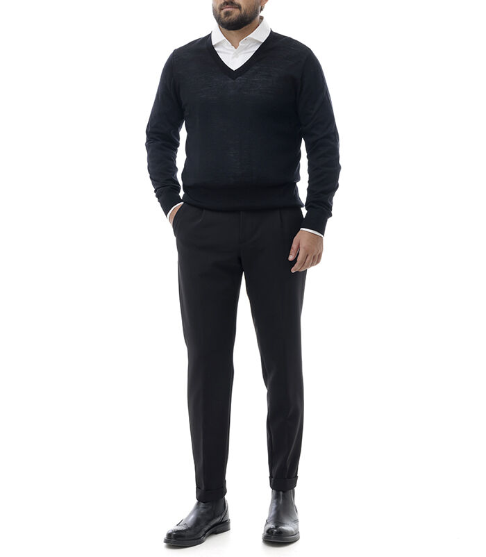 Valerio 1966 Maglioncino a V nero | Valerio 1966 Promozione