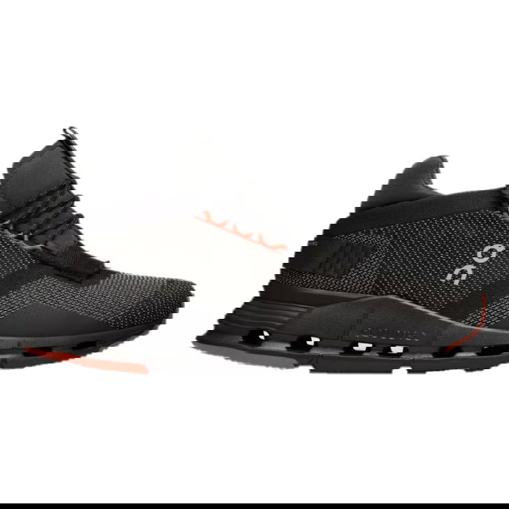 On Running Sneakers On Running Cloudnova Nero Sconto
