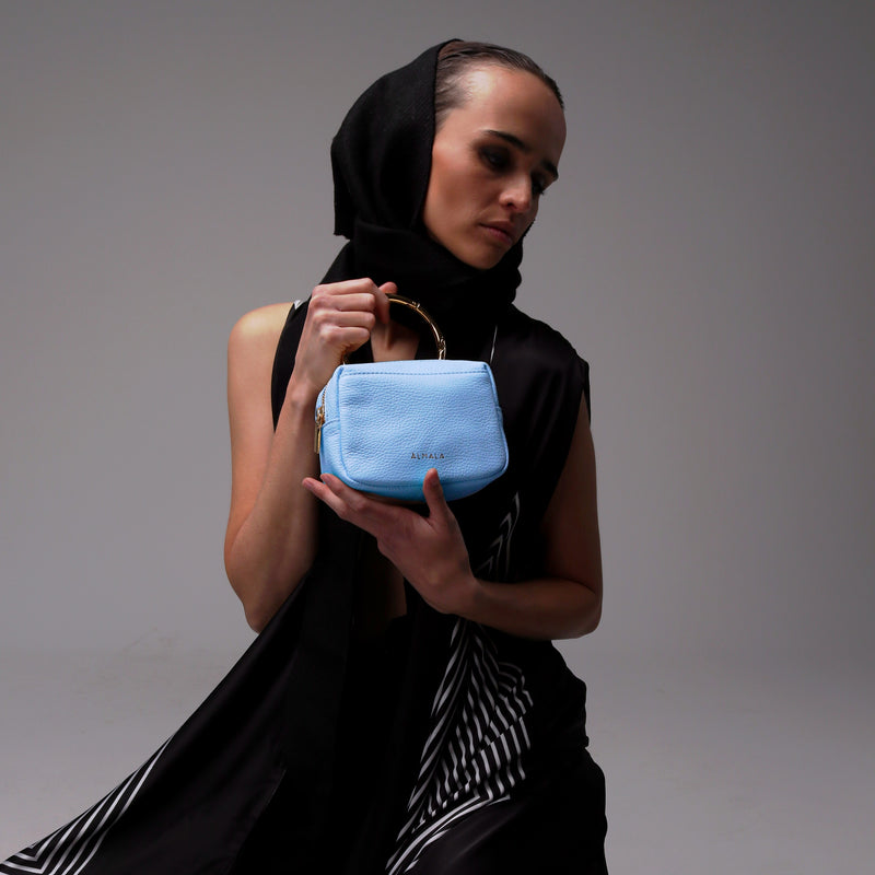 ALMALA AVALON | AZUL Promozione
