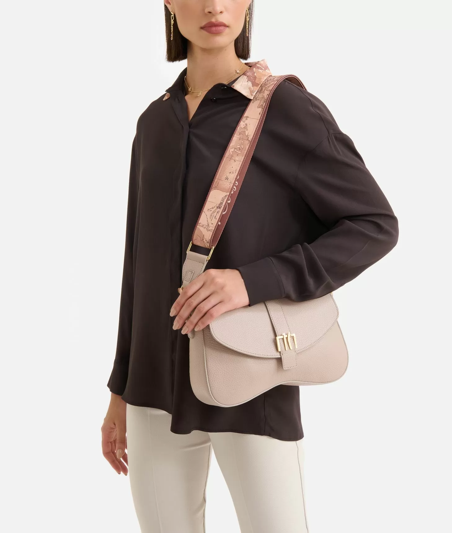 Alviero martini 1a classe Inspiring Bag tracolla con patta Taupe Chiaro In Linea
