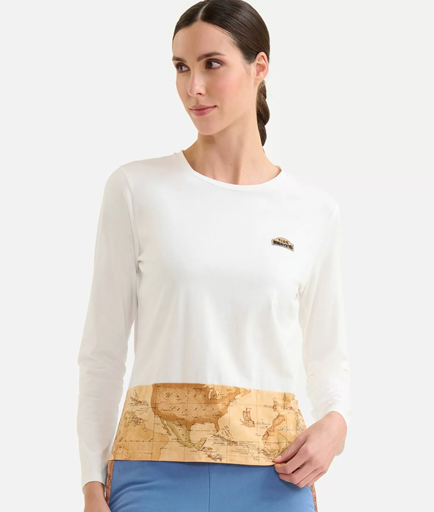 Alviero martini 1a classe T-shirt a maniche lunghe in jersey di cotone stretch con fondo Geo Classic Gesso Promozione