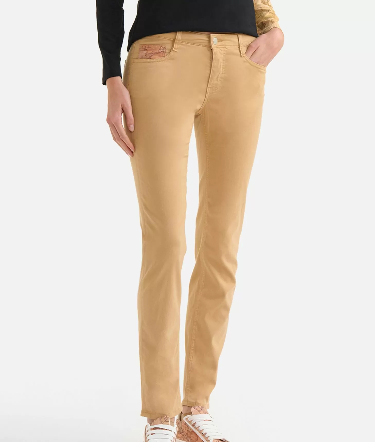 Alviero martini 1a classe Pantaloni in gabardina smerigliata tinti in capo con taschino Geo Classic Cammello Presa