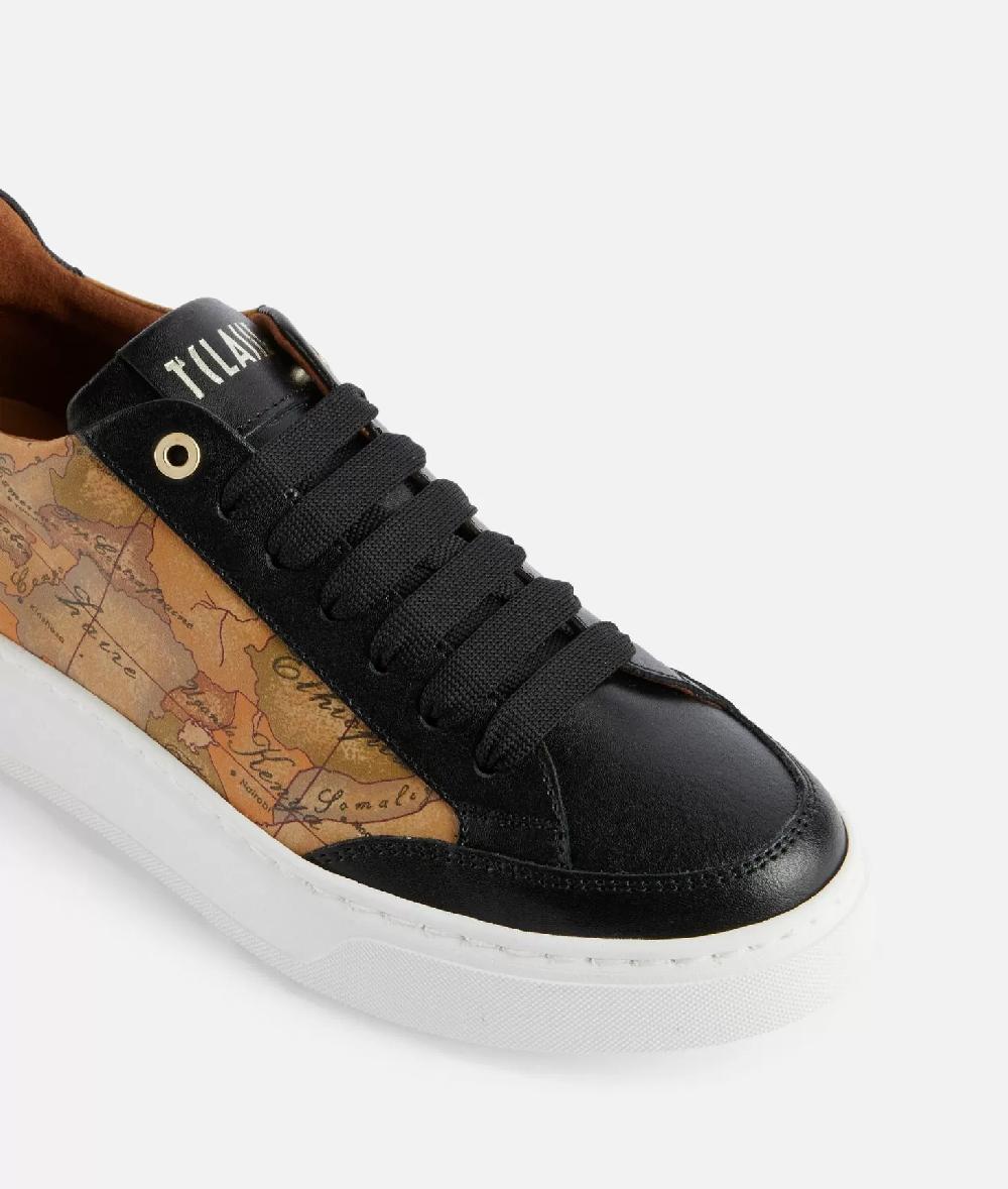 Alviero martini 1a classe Sneakers in pelle liscia con inserti Geo Classic e Saffiano Nere In Linea